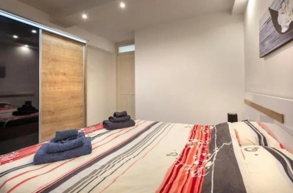 Apartments With A Parking Space Umag - 24205 Kroatien