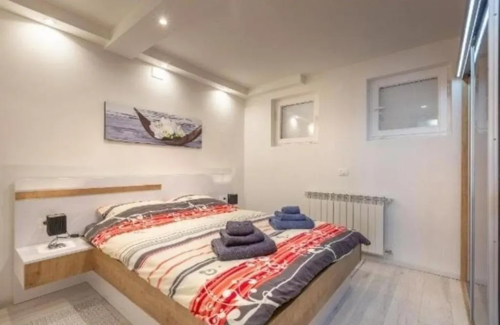 Apartments With A Parking Space Umag - 24205