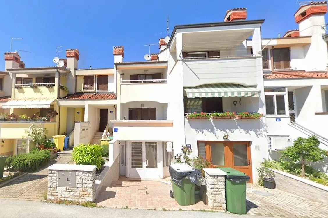 Apartments With A Parking Space Umag - 24205 location